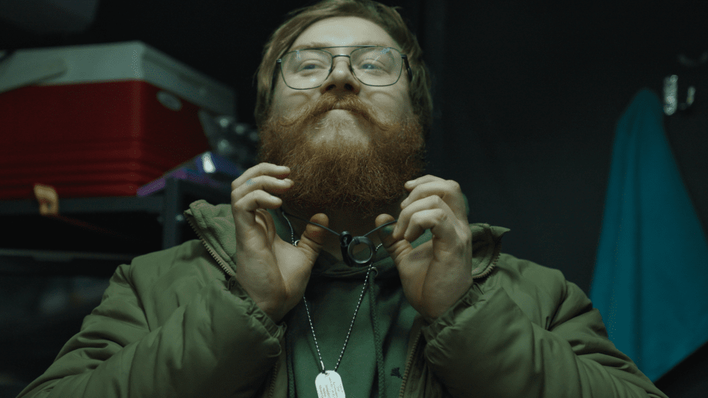 Barbarossa shows an amulet that he received during a Repower project. (Photo: UNITED24 Media)