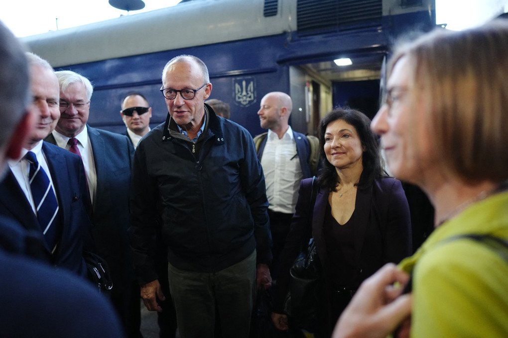 Chancellor Friedrich Merz (CDU) arrives early in the morning at the central train station in the Ukrainian capital, Kyiv. (Photo by Kay Nietfeld via Getty Images) 