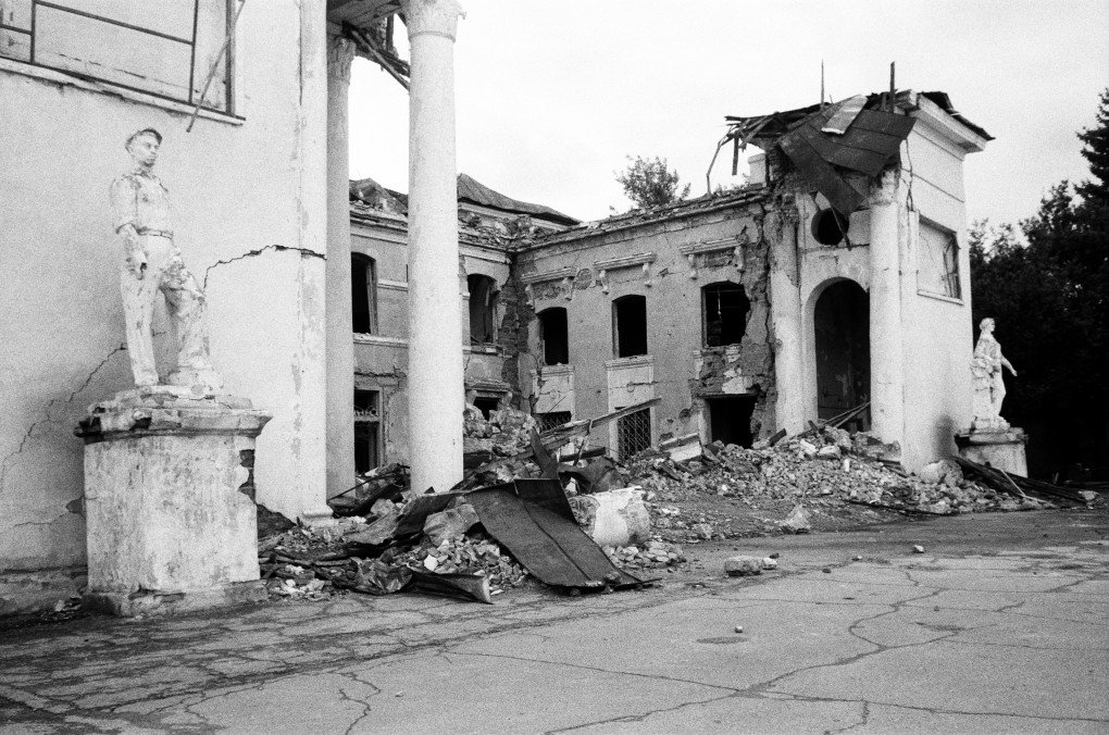 Building destroyed by a Russian strike in Kostiantynivka.