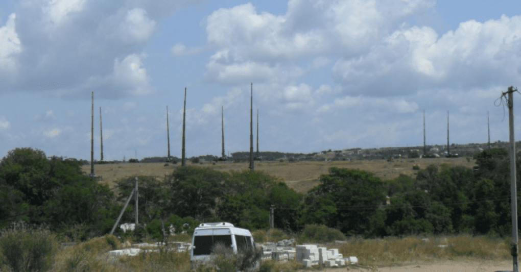 Russian Murmansk-BN coastal electronic warfare complexes in the temporarily occupied Crimea. (Source: InformNapalm) Russian Murmansk-BN coastal electronic warfare complexes in the temporarily occupied Crimea.
