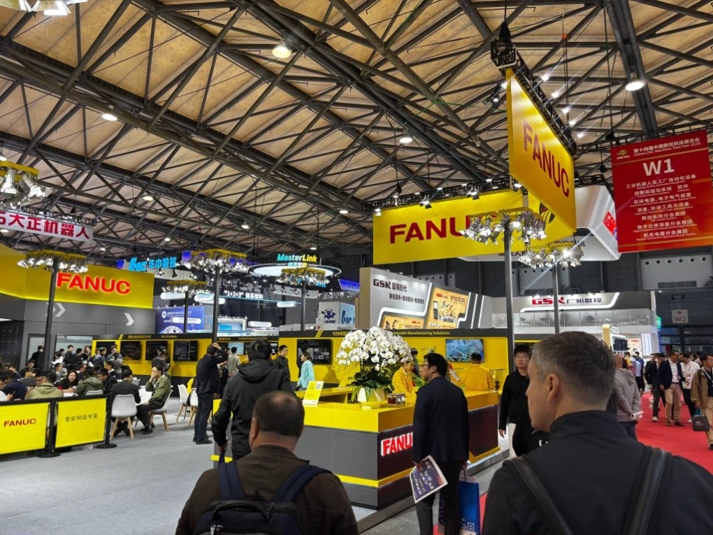 April 2026: Representatives of Fanuc at the CCMT 2026 CNC machinery exhibition in Shanghai. (Source: Promoil)
