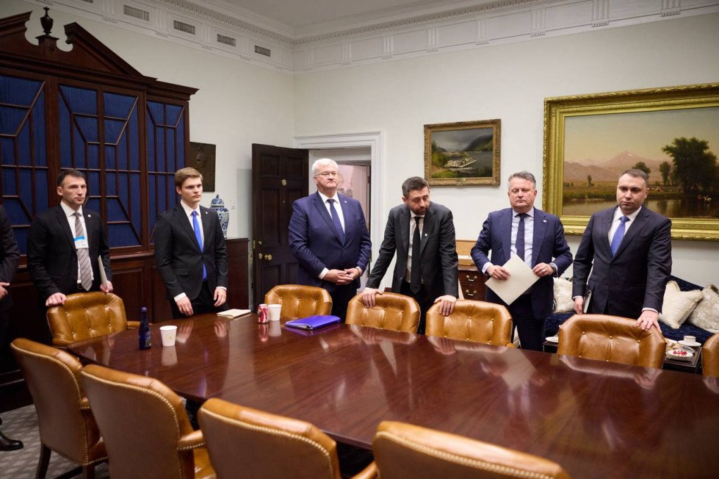 Ukrainian officials gather during high-level bilateral meetings in Washington following talks in the Oval Office. (Source: Volodymyr Zelenskyy)