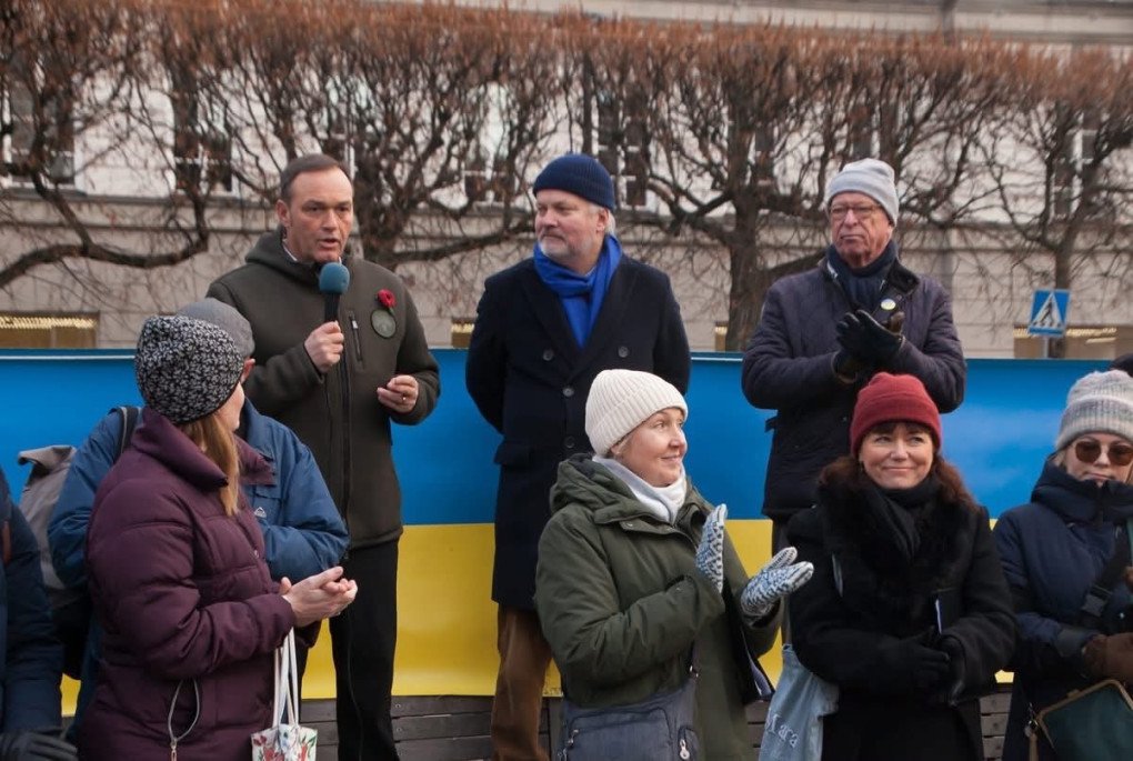 Since the start of Russia’s full-scale invasion, three separate pro-Ukraine demonstrations have been held weekly in Stockholm. (Photo: Facebook/ Svitlana Zalishchuk) 