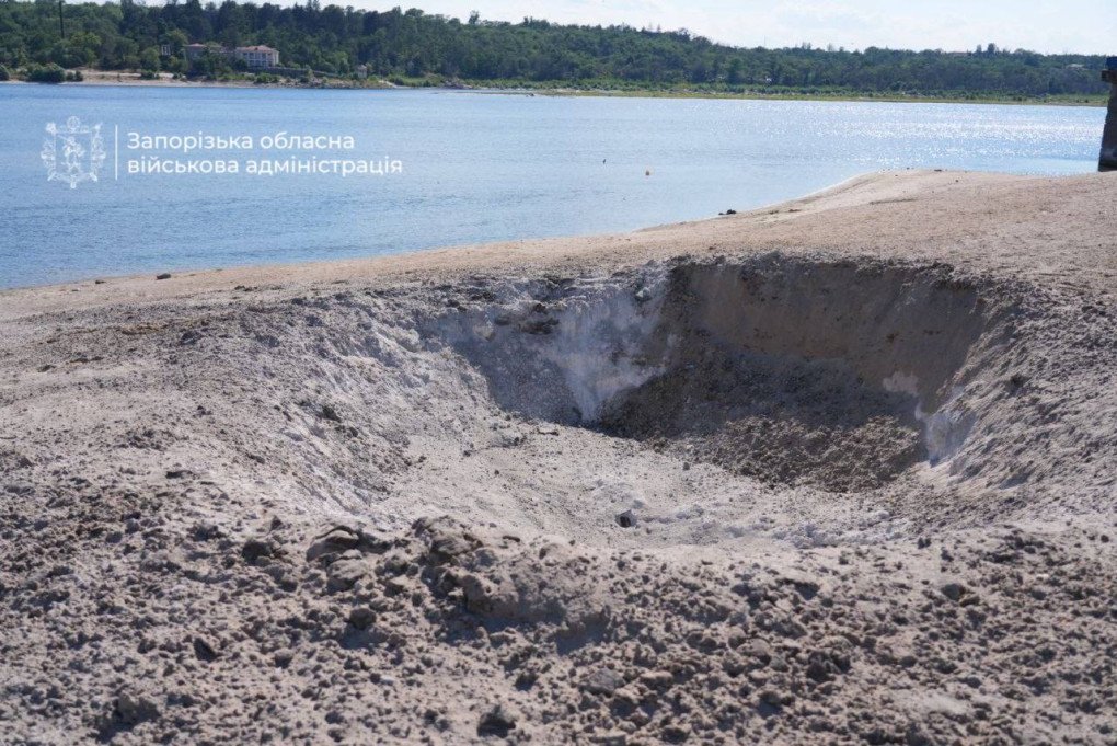 A massive crater, which is reminiscent of a Russian guided aerial bomb (KAB) blast hole, marks the site of an afternoon strike in Zaporizhzhia. (Source: Ivan Fedorov, head of the Zaporizhzhia Regional State Administration)
