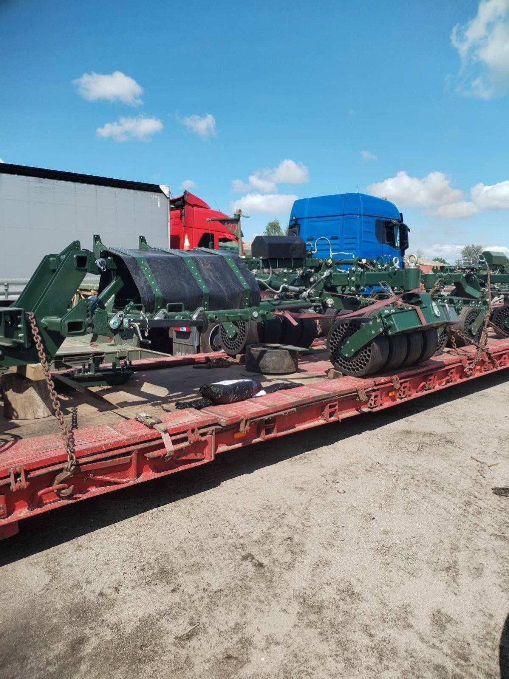 Ukrainian mine-clearing rollers during transportation to the Armed Forces, September 25, 2025. (Source: Ukrainian Agri Council)