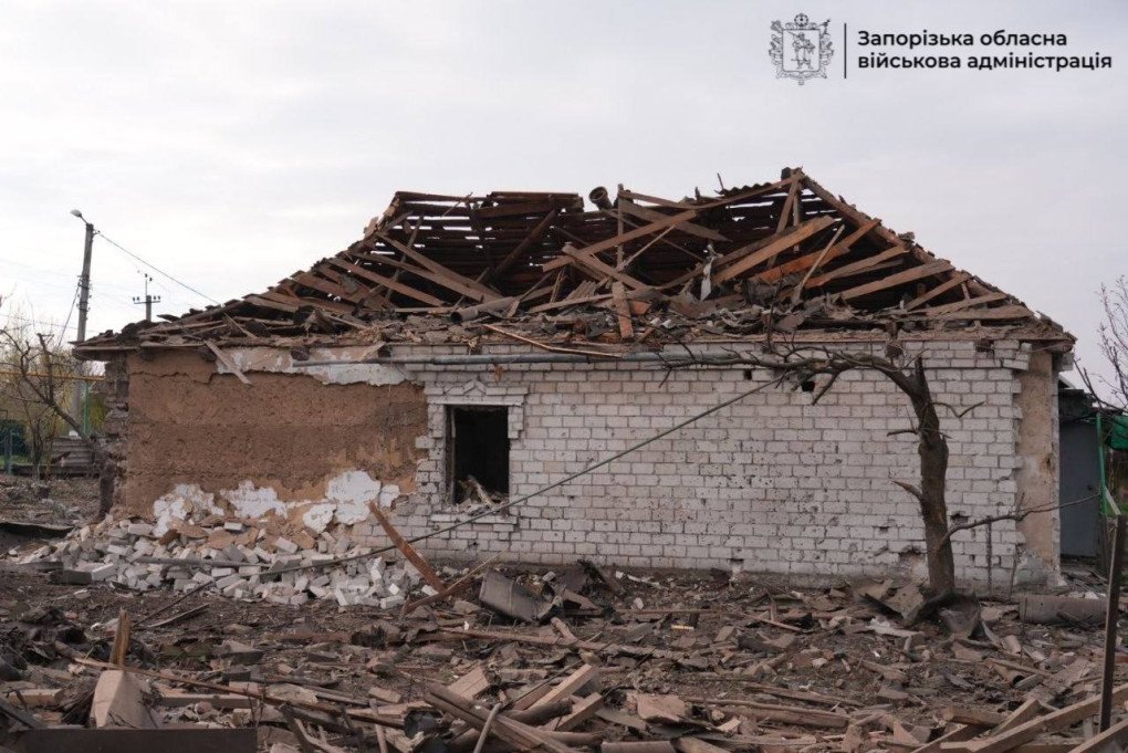 A house in the Zaporizhzhia region heavily damaged by the Russian attack on April 9, 2026. (Source: Zaporizhzhia Regional Military Administration) A house in the Zaporizhzhia region heavily damaged by the Russian attack on April 9, 2026. (Source: Zaporizhzhia Regional Military Administration)