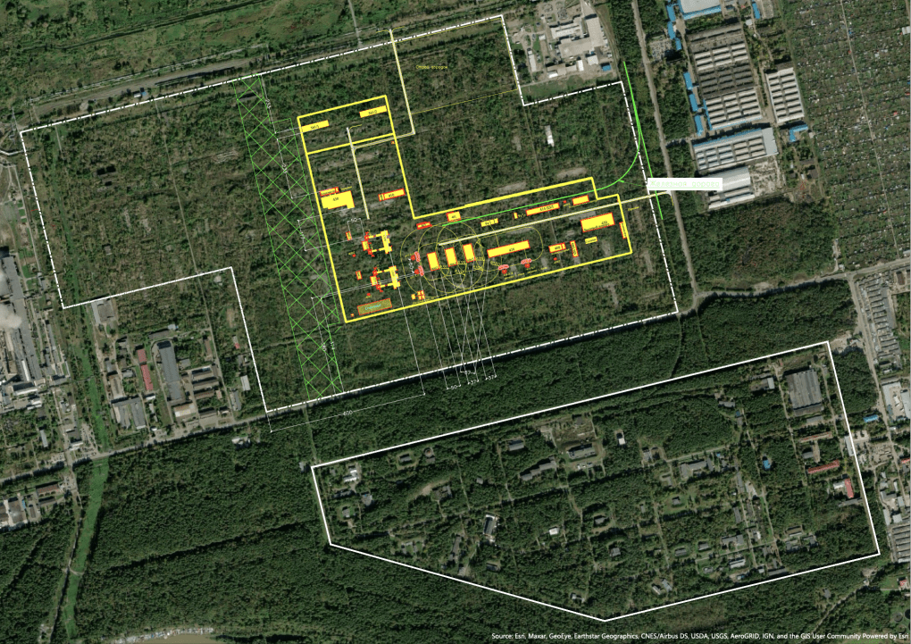  We can identify the site location and see its scale.
