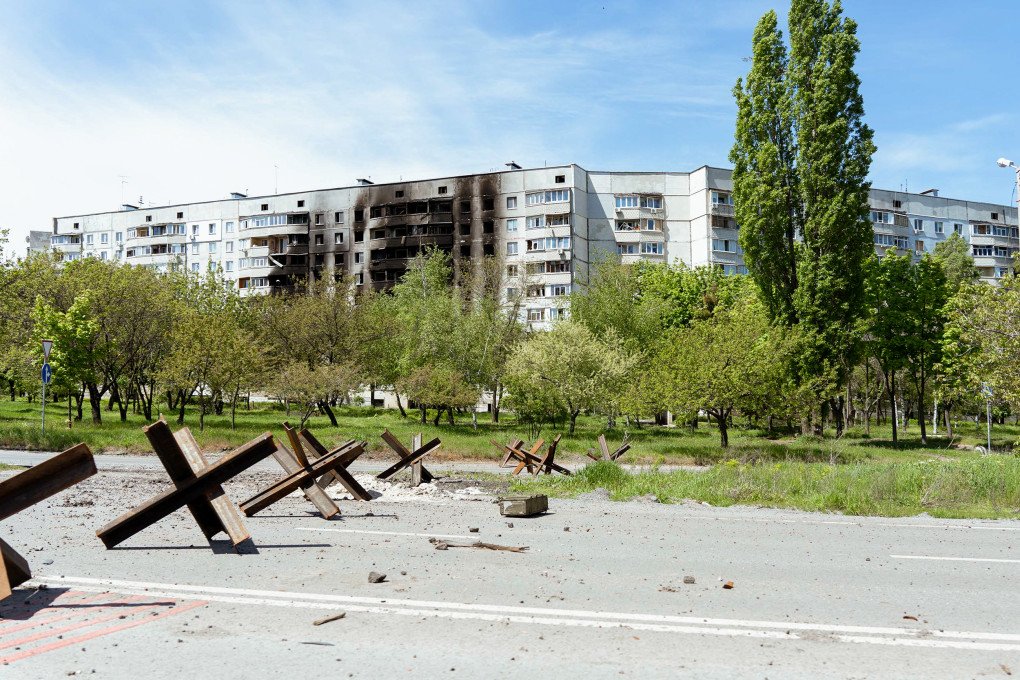 On the outskirts of Kharkiv, the scars of Russian attacks are still visible. (Photo: Hironori Kodama)
