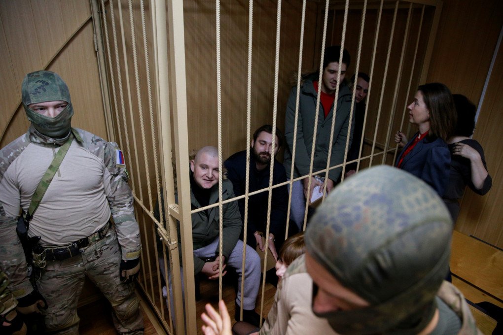 Ukrainian sailors who were detained in the Kerch Strait by Russian forces during the consideration of the FSB investigation to extend their arrest at the Lefortovo Court, 2019. (Source: Sefa Karacan via Getty Images) Ukrainian sailors who were detained in the Kerch Strait by Russian forces during the consideration of the FSB investigation to extend their arrest at the Lefortovo Court, 2019. (Source: Sefa Karacan via Getty Images)