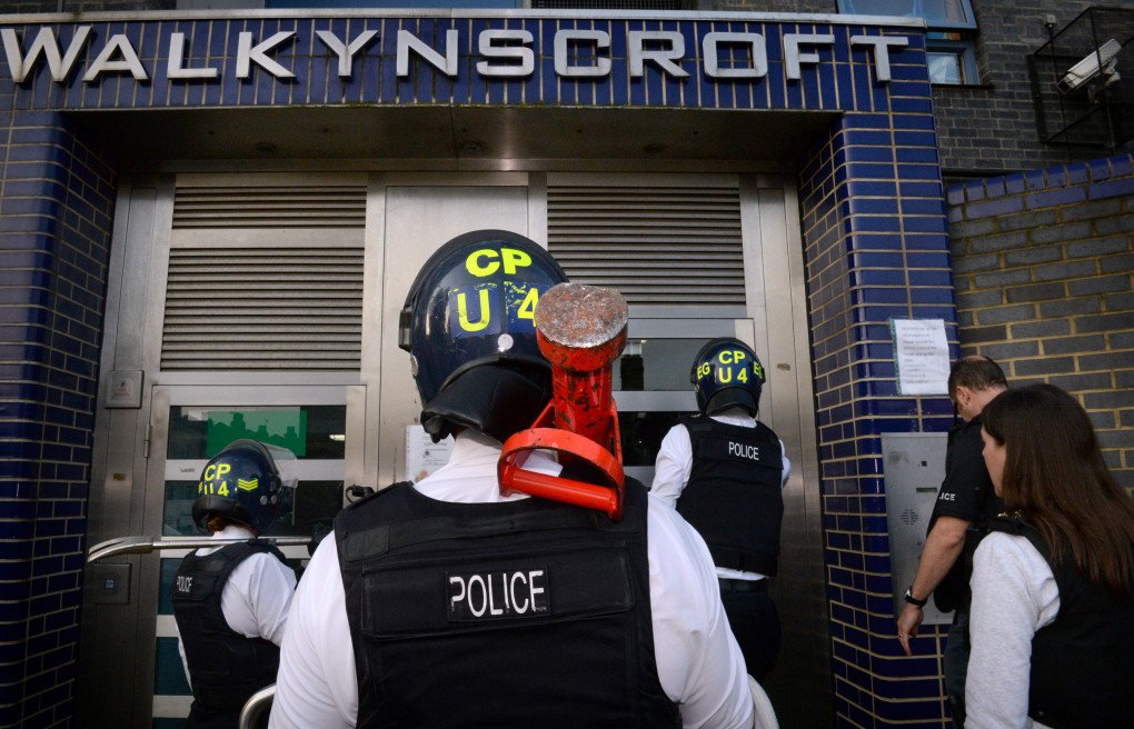 City of London Police execute a warrant at an address in Peckham, London, in connection with a criminal ring linking Russian hackers and ID thieves with ticket resellers in New York and money-launderers in the United Kingdom and Canada. (Photo: Anthony Devlin via Getty Images) City of London Police execute a warrant at an address in Peckham, London, in connection with a criminal ring linking Russian hackers and ID thieves with ticket resellers in New York and money-launderers in the United Kingdom and Canada. (Photo: Anthony Devlin via Getty Images)