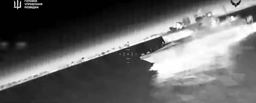 A Russian Project 02510 “BK-16” landing boat before being hit by a Ukrainian drone. (Source: HUR)