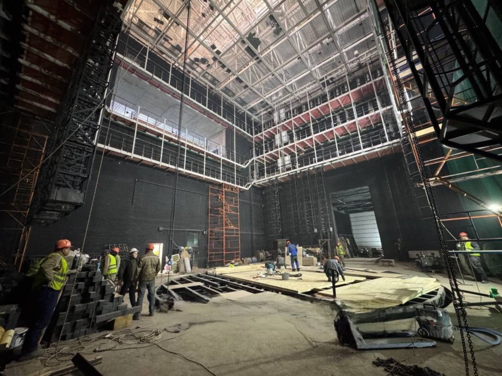 Interior view of the stage area under reconstruction inside the Mariupol Drama Theatre. (Source: Telegram / Mariupol City Council) Interior view of the stage area under reconstruction inside the Mariupol Drama Theatre. (Source: Telegram / Mariupol City Council)