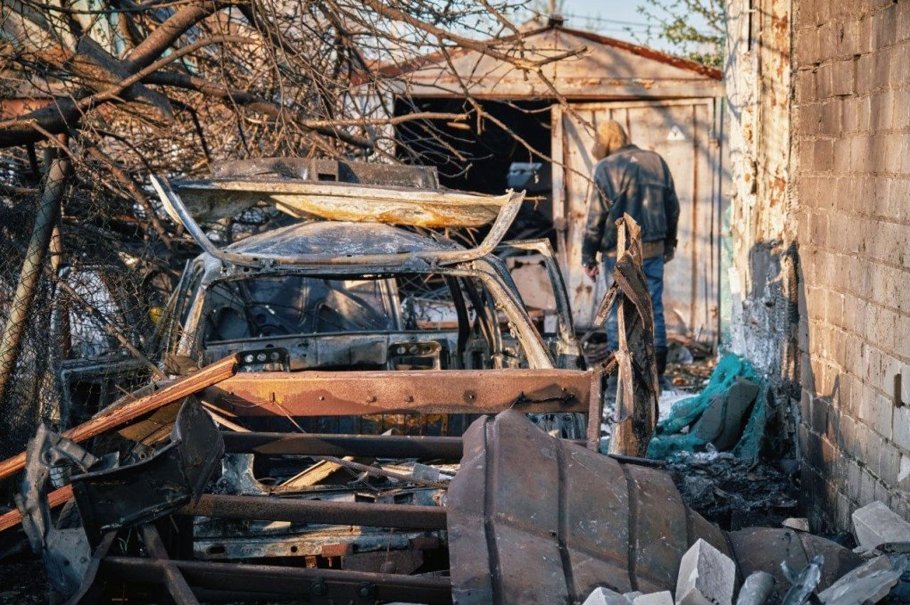 A burnt-out car in the aftermath of a Russian attack on Cherkasy. (Source: Cherkasy regional military administration) A burnt-out car in the aftermath of a Russian attack on Cherkasy. (Source: Cherkasy regional military administration)
