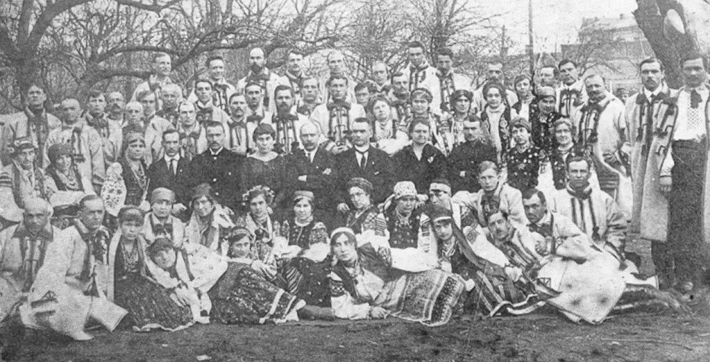 The Ukrainian International Choir, 1919. (Source: Open Source) The Ukrainian International Choir, 1919. (Source: Open Source)