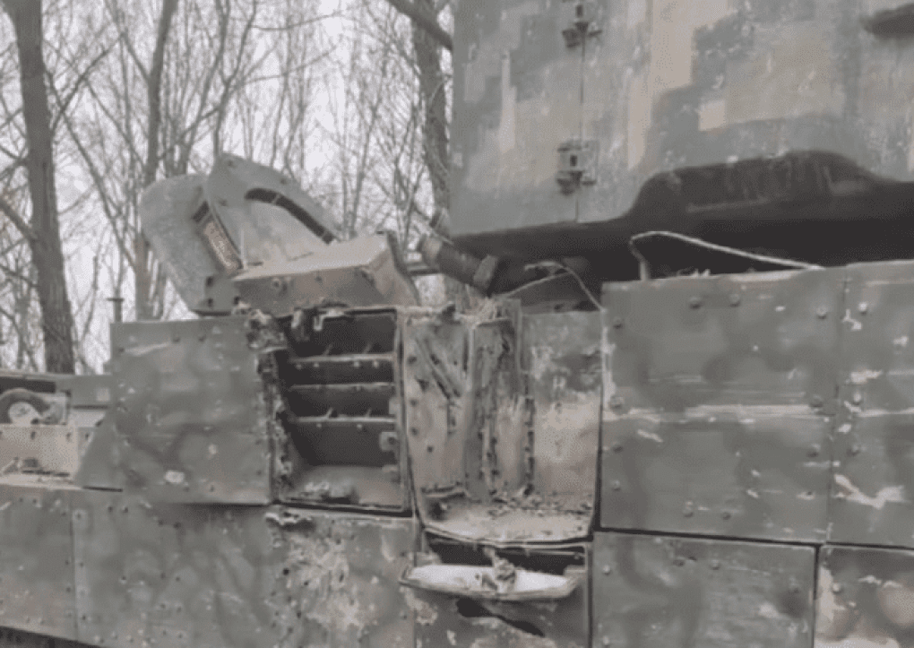 Ukrainian M2 Bradley after a direct hit from Russian ATGM, March 2024. (Source: btvt2019/Telegram) Ukrainian M2 Bradley after a direct hit from Russian ATGM, March 2024. (Source: btvt2019/Telegram)