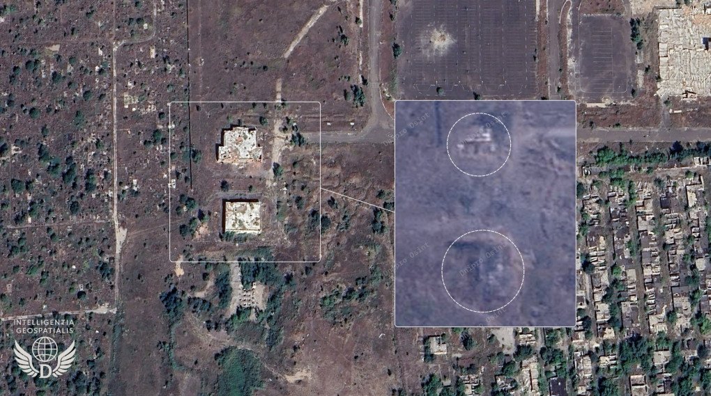 Resultados de los ataques con drones FP-2 contra depósitos de ojivas Shahed en el aeropuerto de Donetsk: un depósito quedó completamente destruido y otro resultó dañado. (Foto: fuente abierta)