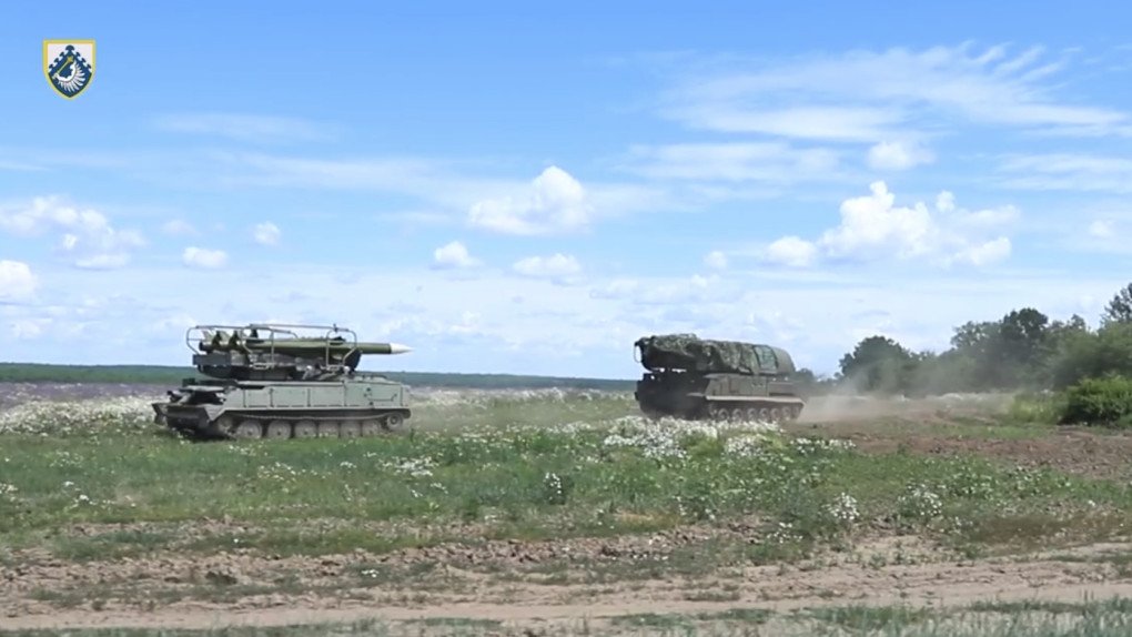 A “Kub” complex launcher paired with a “Buk” air defense system, 2026.