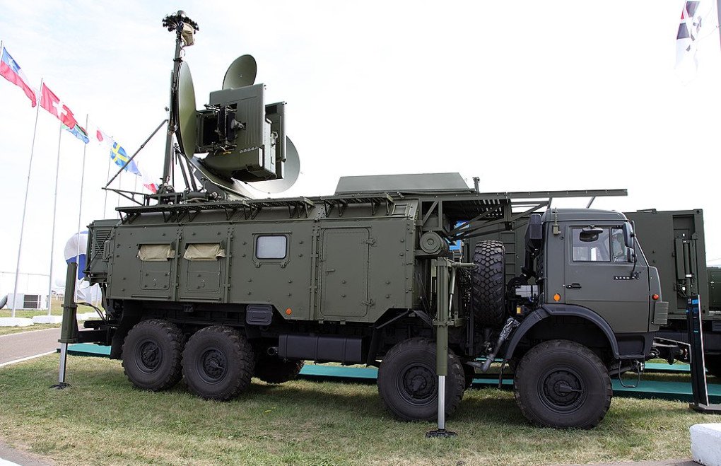 Krasukha-4 electronic warfare system mounted on a truck platform. (Source: Vitaly V. Kuzmin) Krasukha-4 electronic warfare system mounted on a truck platform. (Source: Vitaly V. Kuzmin)