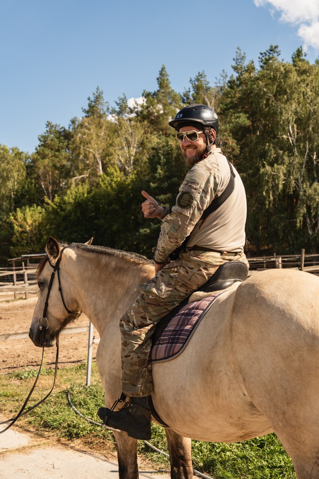 Shaiba heads out into the open fields on the concluding trail ride. September 2026, Kyiv region. (Photo by Nika Lastvika/EquiReHab Ukraine ) Shaiba heads out into the open fields on the concluding trail ride. September 2026, Kyiv region. (Photo by Nika Lastvika/EquiReHab Ukraine )