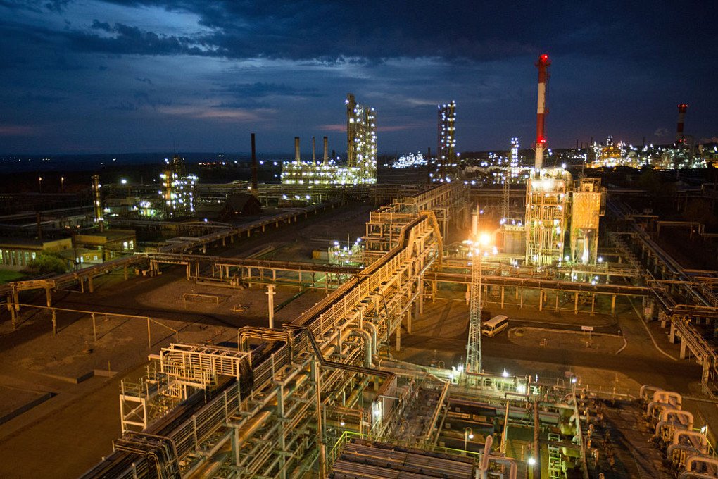 Russian oil refinery. Source: Getty Images