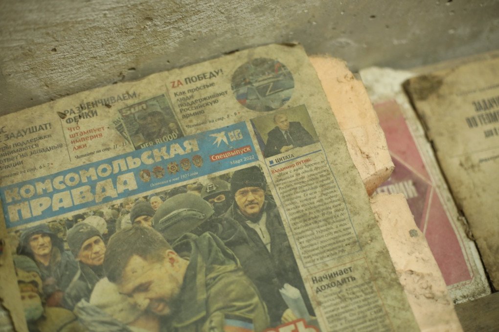 A Russian newspaper brought by the soldiers in 2022. (Photo: Lucile Brizard) 