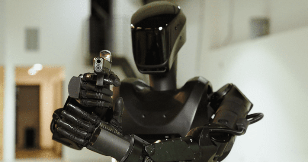 Foundation's Phantom MK1 training on the 9mm pistol. (Source: CatholicJohnMN/X)