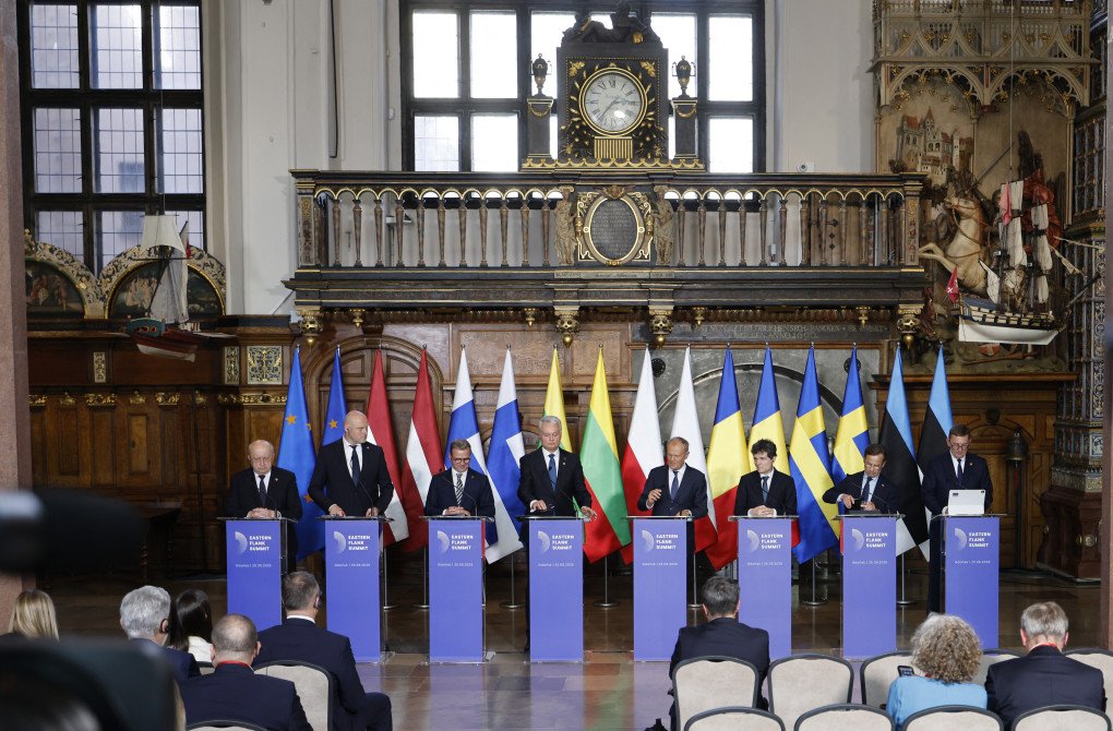 European Commissioner for Defence and Space Andrius Kubilius, Latvia's Prime Minister Andris Kulbergs, Finnish Prime Minister Petteri Orpo, Lithuanian President Gitanas Nauseda, Polish Prime Minister Donald Tusk, Romania's President Nicusor Dan, Swedish Prime Minister Ulf Kristersson and Estonian Prime Minister Kristen Michal address a press conference at the Artus Court during the Eastern Flank Summit, a parallel event of the Ukraine Recovery Conference (URC 2026) in Gdansk, Poland, on June 25, 2026. (Photo by Wojtek Radwanski via Getty Images) European Commissioner for Defence and Space Andrius Kubilius, Latvia's Prime Minister Andris Kulbergs, Finnish Prime Minister Petteri Orpo, Lithuanian President Gitanas Nauseda, Polish Prime Minister Donald Tusk, Romania's President Nicusor Dan, Swedish Prime Minister Ulf Kristersson and Estonian Prime Minister Kristen Michal address a press conference at the Artus Court during the Eastern Flank Summit, a parallel event of the Ukraine Recovery Conference (URC 2026) in Gdansk, Poland, on June 25, 2026. (Photo by Wojtek Radwanski via Getty Images)