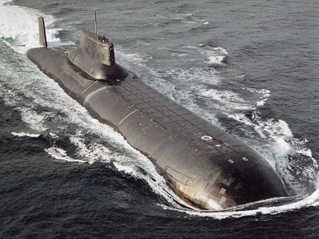 Soviet submarine TK-17 of Typhoon class at sea. (Source: Wikimedia)