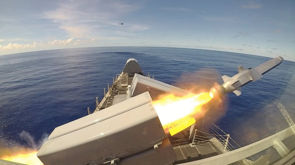 NSM missile launch from a warship. (Source: General Dynamics) NSM missile launch from a warship. (Source: General Dynamics)