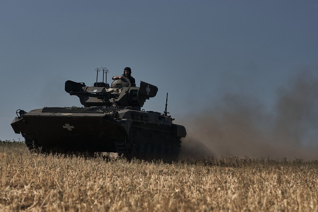 The crew of BMP-1 with a turret from BMP “Bucephal” on September 21, 2024, near Pokrovsk, Ukraine. (Source: Getty Images) The crew of BMP-1 with a turret from BMP “Bucephal” on September 21, 2024, near Pokrovsk, Ukraine. (Source: Getty Images)