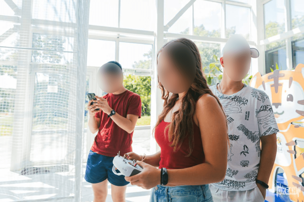 Russian children during a UAV training session. (Source: "Ocean" official Telegram channel) Russian children during a UAV training session. (Source: "Ocean" official Telegram channel)