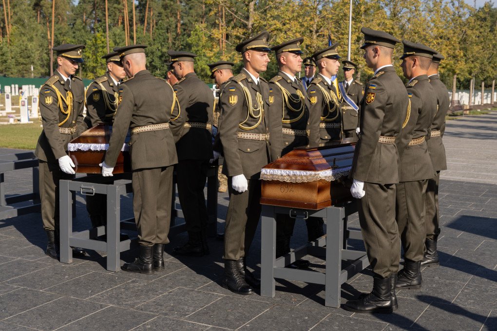 The coffins of three unidentified Ukrainian defenders at the National Military Memorial Cemetery. (Photo: Vic Bakin/UNITED24 Media) The coffins of three unidentified Ukrainian defenders at the National Military Memorial Cemetery. (Photo: Vic Bakin/UNITED24 Media)