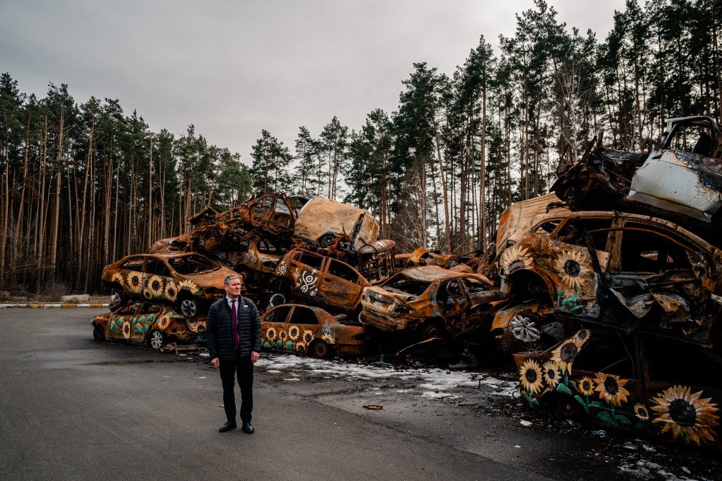 Starmer visits the cemetery of damaged civilian cars in the town of Irpin, near Kyiv, on February 16, 2023, amid the Russian invasion of Ukraine. Source: Getty Images Starmer visits the cemetery of damaged civilian cars in the town of Irpin, near Kyiv, on February 16, 2023, amid the Russian invasion of Ukraine. Source: Getty Images