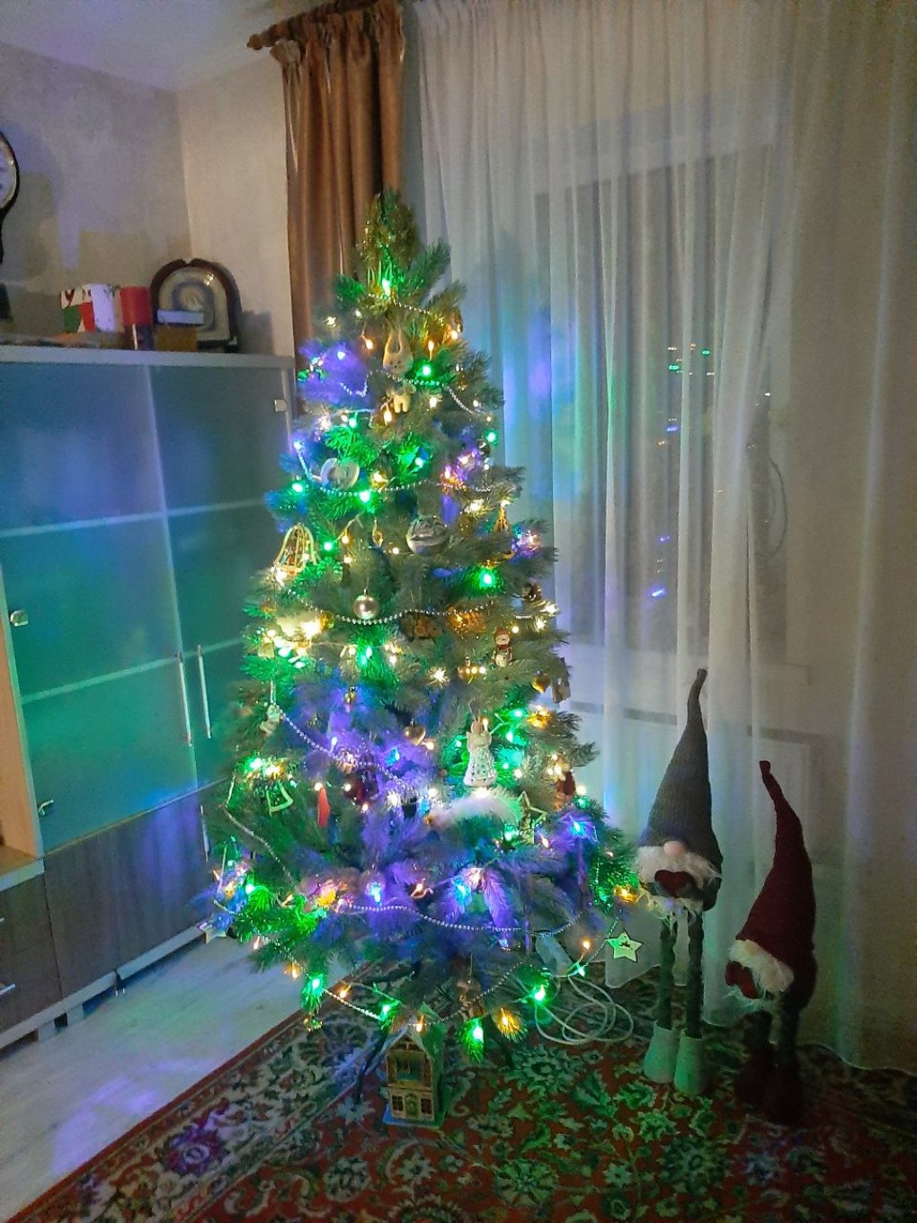 Natalia, from Lysychansk, remembers that her family always decorated two Christmas trees at home—one indoors and one outdoors. Photo: Natalia Novosel 