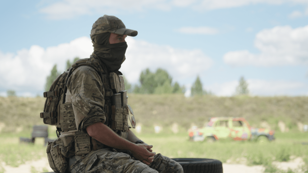 “Bard” believes that coming to Ukraine should be a commitment, well considered beforehand. Photo: UNITED24 Media