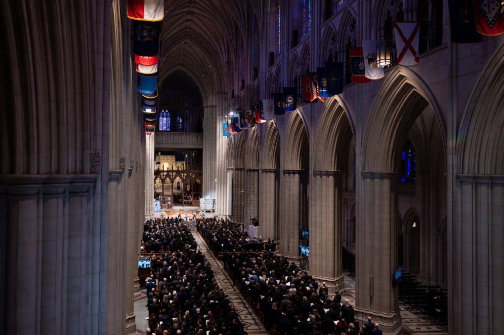 A high-angle view inside Washington National Cathedral during the memorial service for the late US Senator Lindsey Graham. (Source: Volodymyr Zelenskyy)