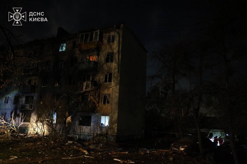 Aftermath of a Russian airstrike on a civilian house in Kyiv, Ukraine, on November 14, 2025. (Source: SES)
