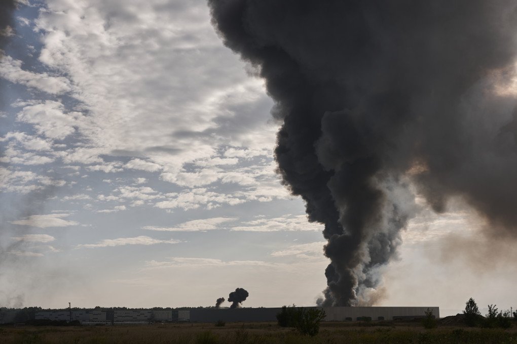 A jet-powered Shahed drone is shot down and explodes in the sky after being engaged by a Ukrainian Mobile Fire Group during an ongoing Russian attack on the Kyiv region, on August 27, 2026 in Boryspil, Kyiv region, Ukraine. (Photo by Kostiantyn Liberov via Getty Images) A jet-powered Shahed drone is shot down and explodes in the sky after being engaged by a Ukrainian Mobile Fire Group during an ongoing Russian attack on the Kyiv region, on August 27, 2026 in Boryspil, Kyiv region, Ukraine. (Photo by Kostiantyn Liberov via Getty Images)