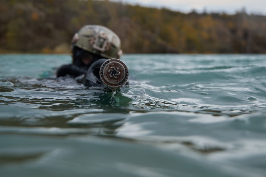 The exercise is part of a combat training drill. Photo: Mykyta Shandyba/UNITED24 Media.