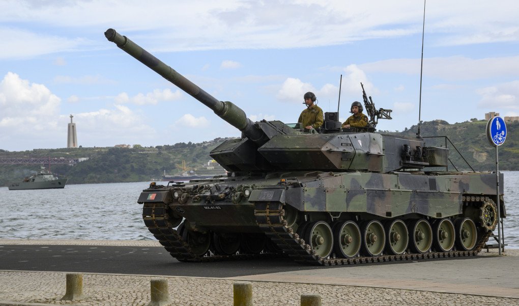 A Leopard 2 tank is parked during a ceremony staged by the Portuguese Armed Forces near the Padrão dos Descobrimentos monument by the Tagus River to commemorate NATO’s 70th Anniversary on April 04, 2019, in Lisbon, Portugal. (Source: Getty Images)
