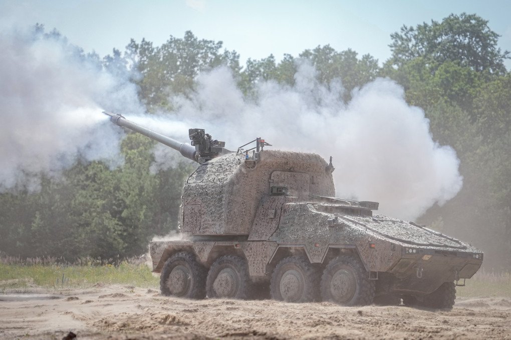 A new RCH 155 wheeled howitzer from KNDS fires a projectile during a presentation at the Altengrabow military training area. (Source: Getty Images) A new RCH 155 wheeled howitzer from KNDS fires a projectile during a presentation at the Altengrabow military training area.