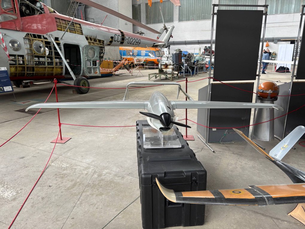 Ukrainian Raybird reconnaissance drone at the Skyfall stand during the first day of the KDTW Hackathon, May 1, 2026. (Source: UNITED24 Media/Vladyslav Litnarovych)