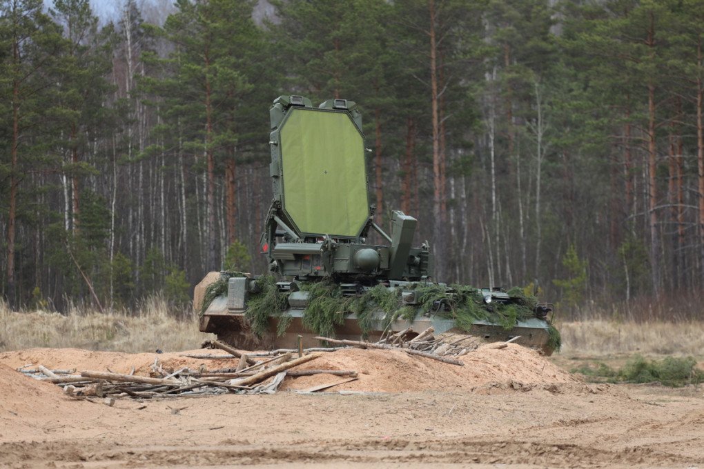 Zoopark radar system during the 9th Guards Artillery Brigade’s 2S19 Msta-S firing. (Source: Wikimedia) Zoopark radar system during the 9th Guards Artillery Brigade’s 2S19 Msta-S firing. (Source: Wikimedia)