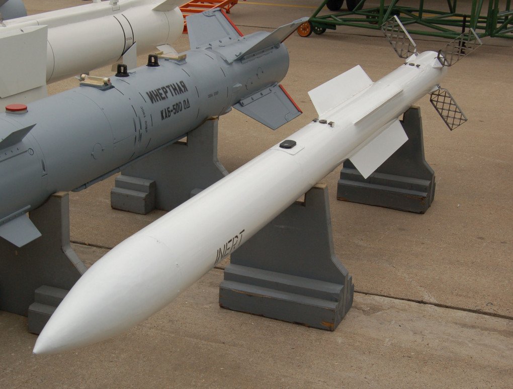R-77 missile at the exhibition in 2009. (Source: Wikimedia) R-77 missile at the exhibition in 2009. (Source: Wikimedia)