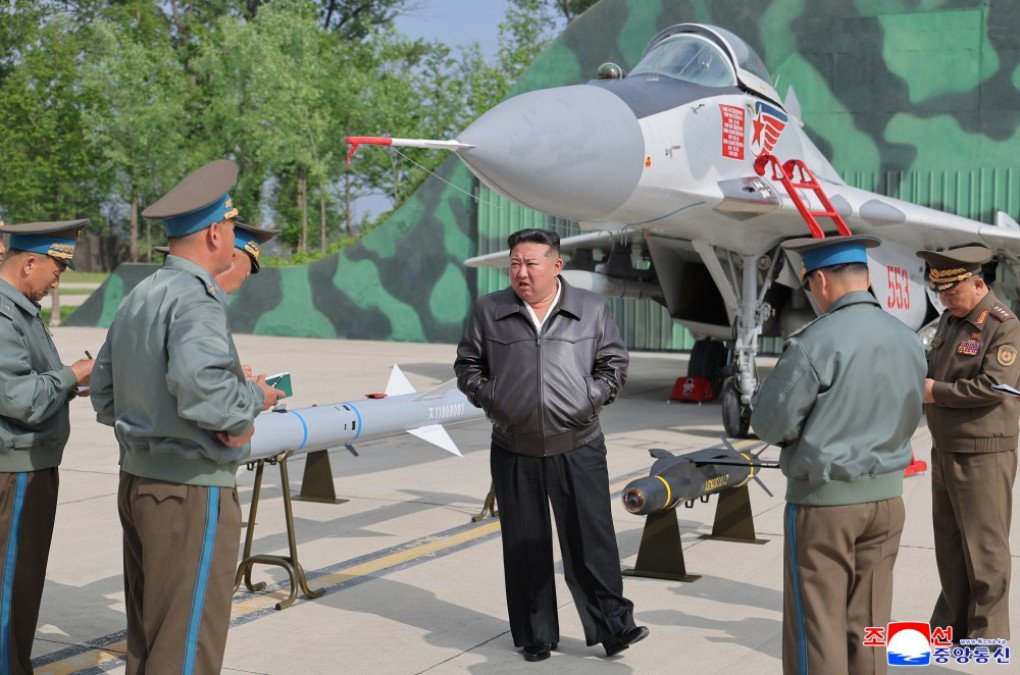 North Korean leader Kim Jong Un during the tests of North Korean new air-to-air missile, May 17, 2025. (Source: KCNA) North Korean leader Kim Jong Un during the tests of North Korean new air-to-air missile, May 17, 2025. (Source: KCNA)