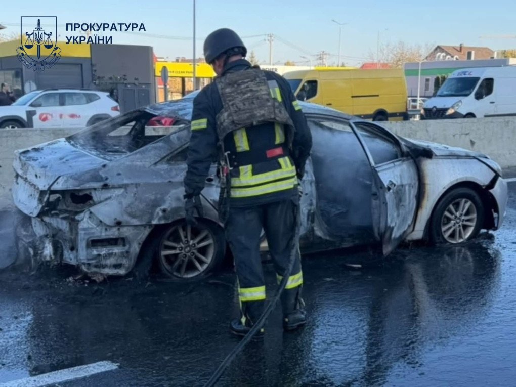 Aftermath of a Russian drone strike on a highway near Chabany outside Kyiv, October 20, 2026