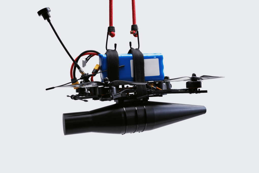 Otro dron FPV ucraniano, Stus-7, con módulo de IA TFL-1. (Fuente: The Fourth Law) Otro dron FPV ucraniano, Stus-7, con módulo de IA TFL-1. (Fuente: The Fourth Law)