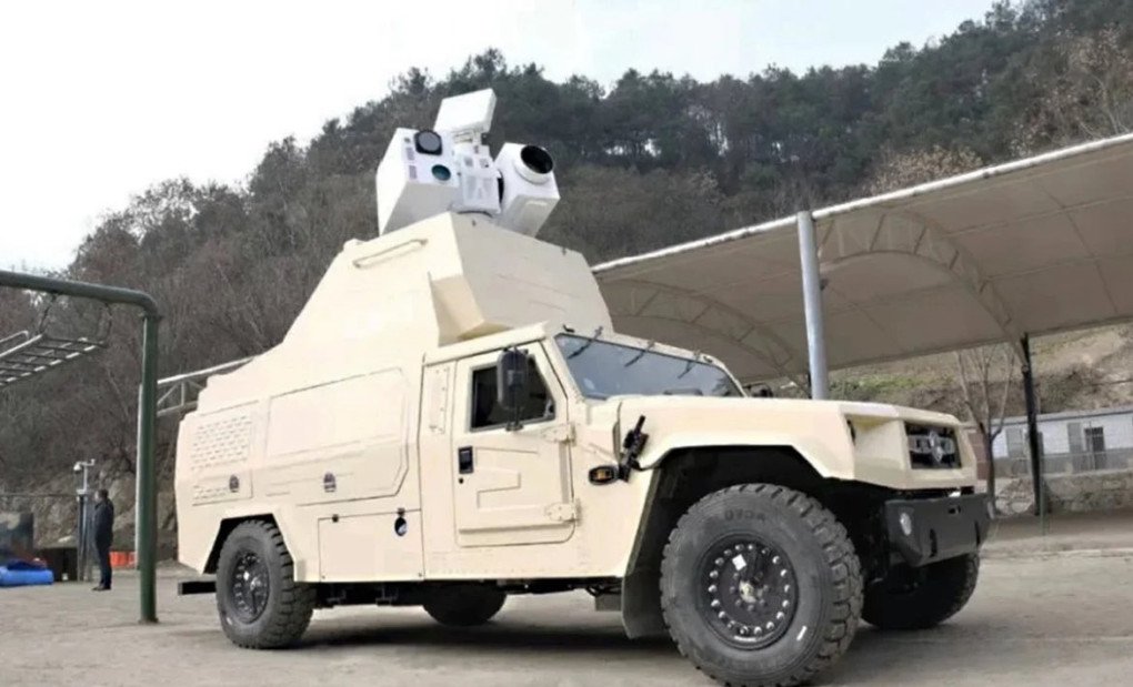 Silent Hunter laser air defense system on a wheeled chassis. (Photo: open source)