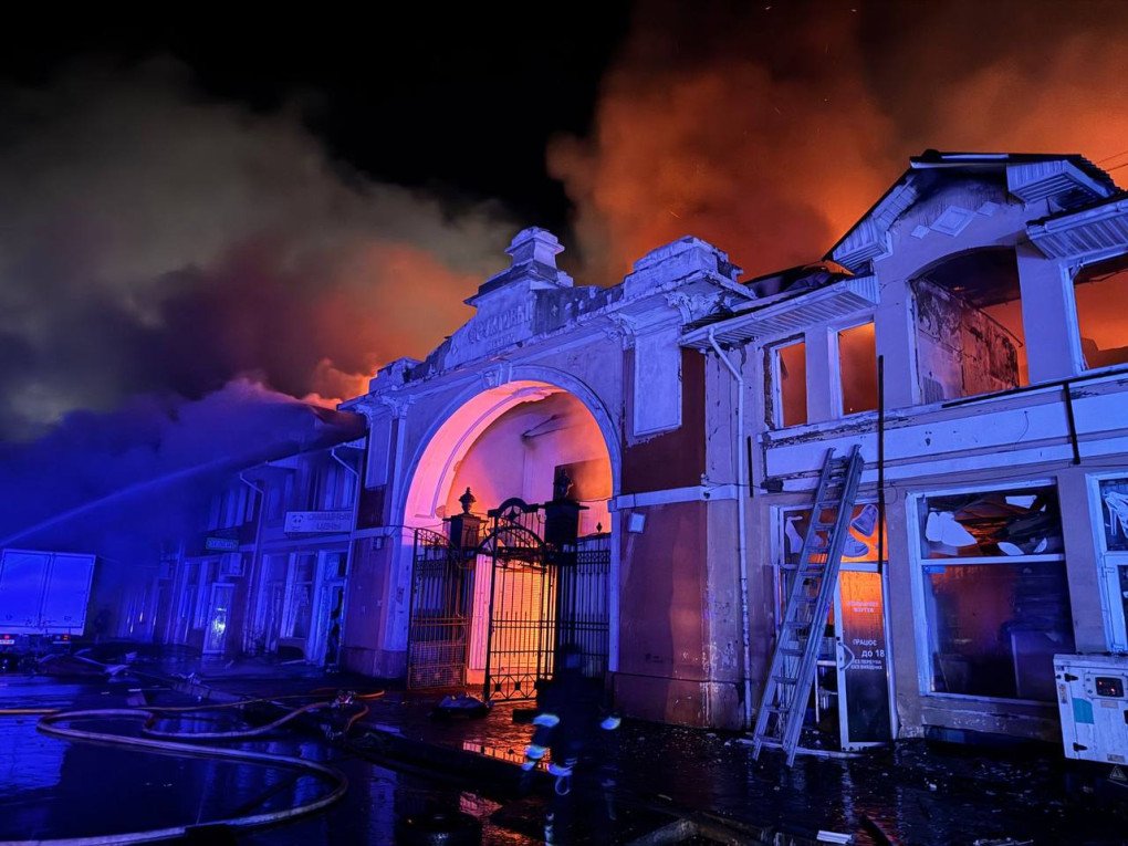 Aftermath of a Russian drone strike on a Pryvoz market in Odesa, July 24, 2025. (Source: Oleh Kieper)