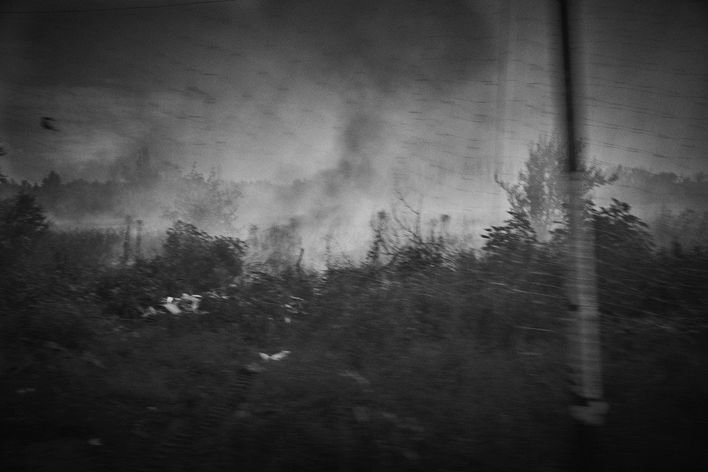 A field burns following incoming Russian artillery fire near Druzhkivka, Ukraine. (Photo: Joshua Olley / UNITED24 Media) A field burns following incoming Russian artillery fire near Druzhkivka, Ukraine. (Photo: Joshua Olley / UNITED24 Media)